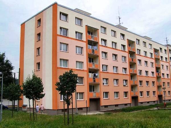 001-seifertova-usti