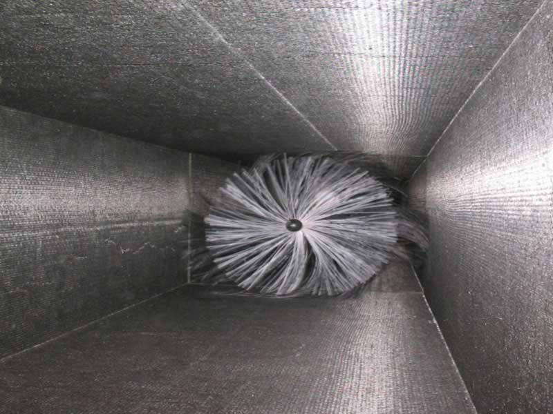 s777
